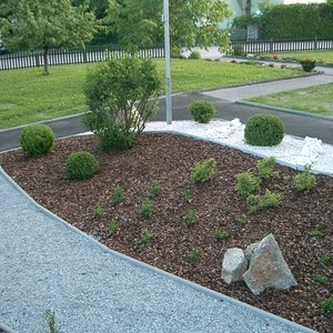 Vorplatzgestaltung Frühjahr 2011