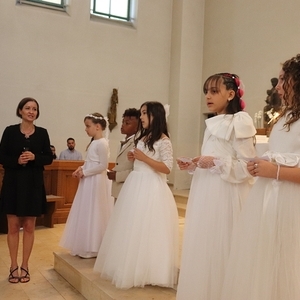 St. Quirinus feiert mit 10 Erstkommunionkindern 2026