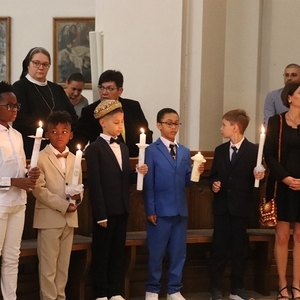 St. Quirinus feiert mit 10 Erstkommunionkindern 2026