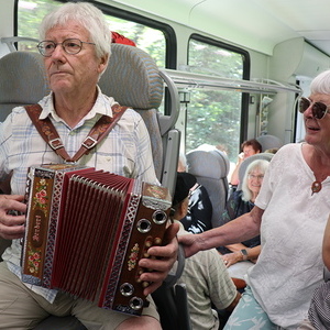 Mit Bus und Mariazellerbahn