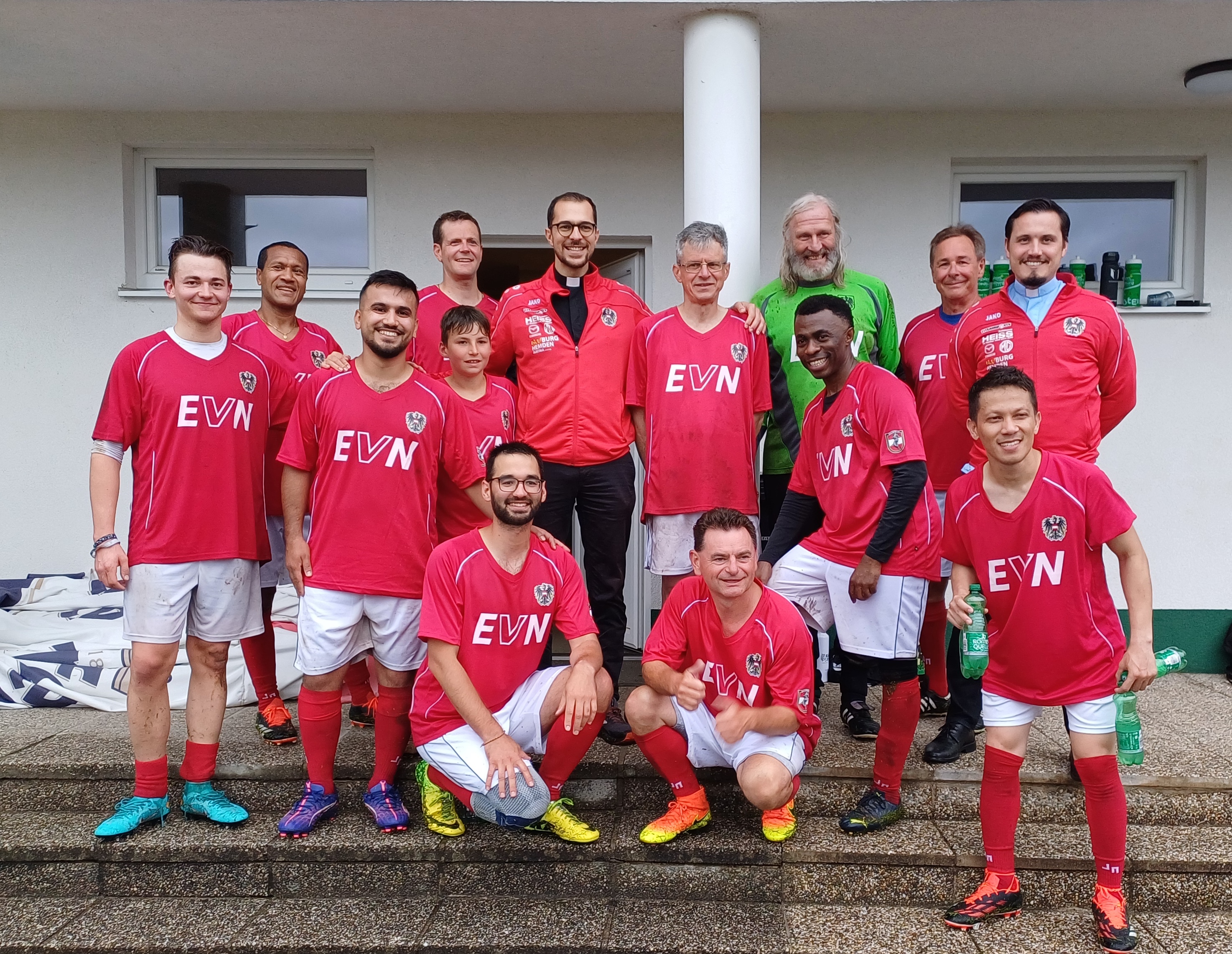 Priester-Fußball-Benefiz