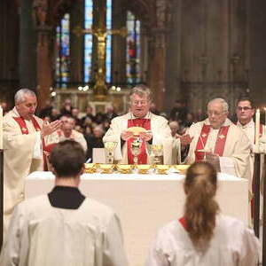 Eucharistiefeier - Kommunion - Auszug
