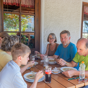 Pfarrwallfahrt, Stärkung mit einer Pilgersuppe