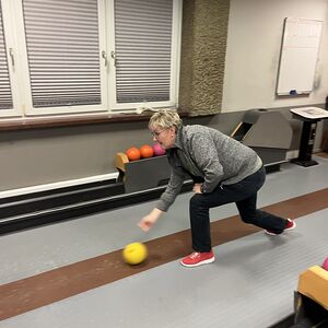 Die kmb St. Quirinus  lädt zum Kegeln ein