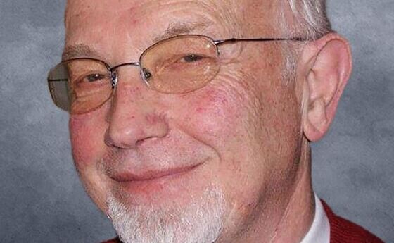 KonsR Alois Sattlecker, emeritierter Ständiger Diakon aus Schalchen, ist am 1. März 2026 im Alter von 76 Jahren verstorben