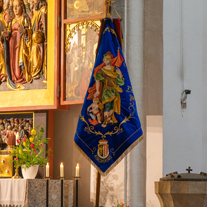 Florianimesse der Feuerwehr Kirchdorf in der Pfarrkirche mit Pfarrer P.Severin Kranabitl