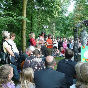 Maiandacht Frauen und Erstkommunikanten