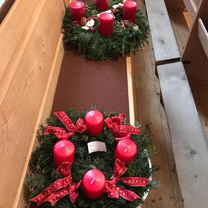 Adventkranzweihe in Burgkirchen