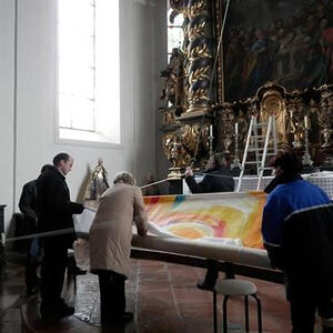 Fastentuch der Pfarrkirche Ostermiething