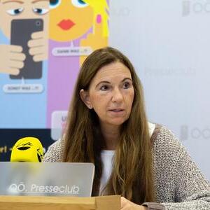 Primaria Dr.in Ellen Auer-Welsbach MBA schilderte, wie sie die derzeitige Situation von Kindern, Jugendlichen und Familien erlebt.