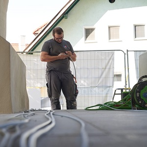 'Rennstall' Wimmer bei der Arbeit