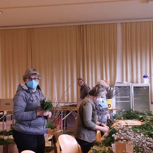 Palmbuschenbinden in St. Quirinus