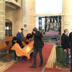 Ausräumen der Kirche am 29.01.2016