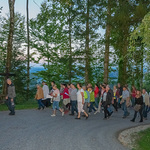 Jubilaeumskreuzweg von der Pettenbacher Kirche Heiligenleithen zum Friedenskreuz auf den OberkaiblingFoto Jack Haijes