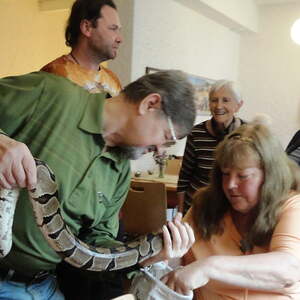 Seniorenrunde - Frieda und Arnold