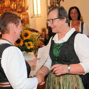 Pfarrer Hansjörg Wimmer, Kaplan Samuel Ogwudile, Frau Klara