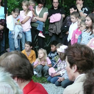 Maiandacht Frauen und Erstkommunikanten