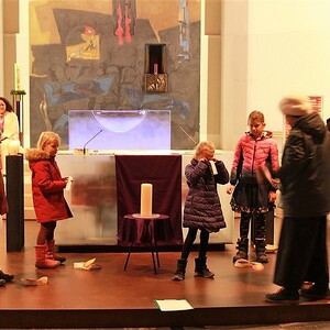 Kindergottesdienst mit den Froschgoscherln