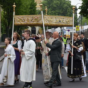 Prozession zu Fronleichnam