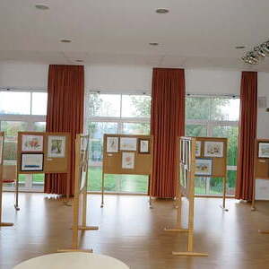 Vernissage mit Aquarellmalbildern