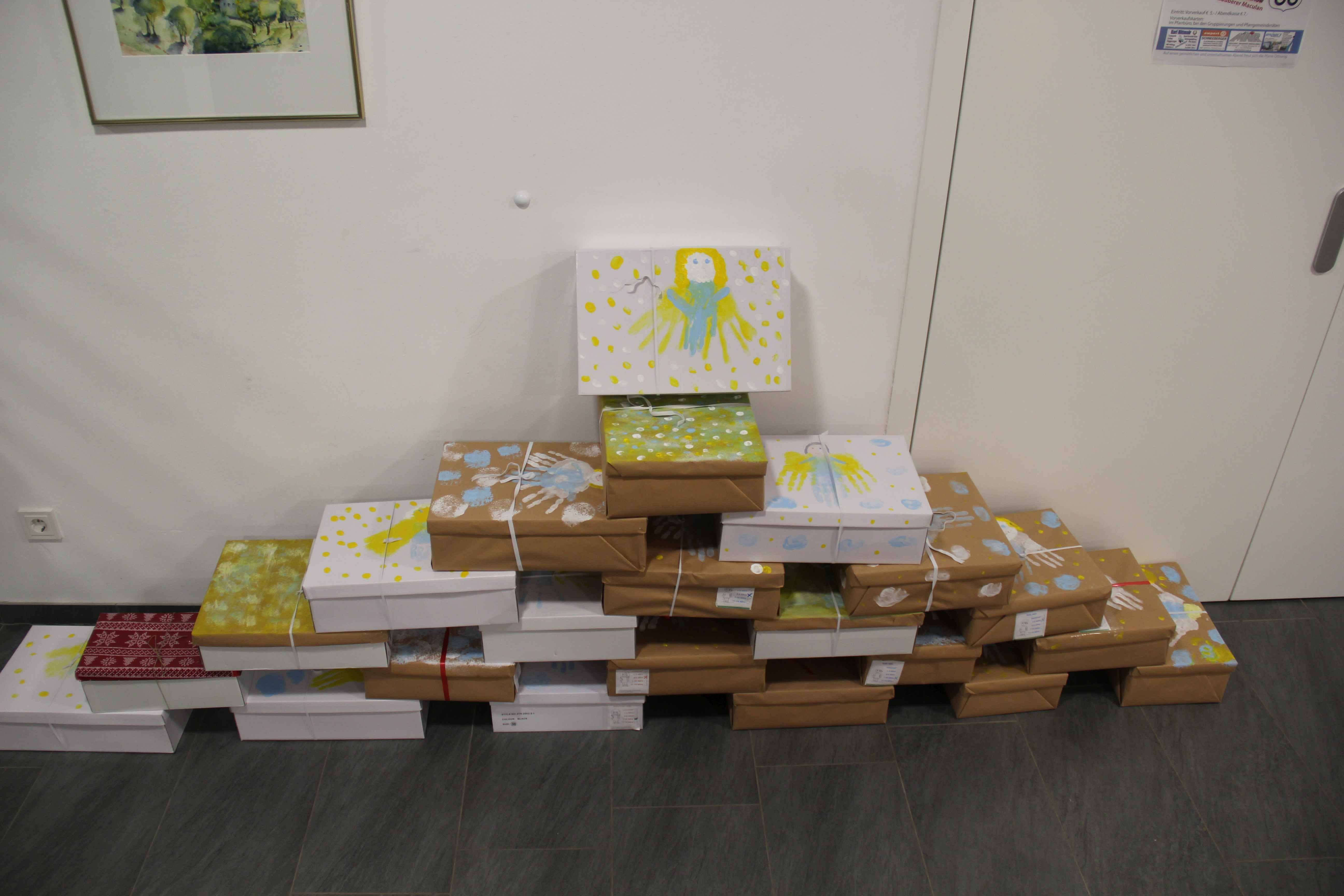 Weihnachtsfreude in der Schuhschachtel