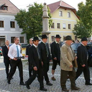Erntedankfest mit Pfarrfoto