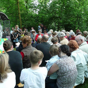 Maiandacht Frauen und Erstkommunikanten