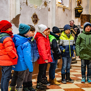 Erstkommunionkinder stellten sich im Gottesdienst vor