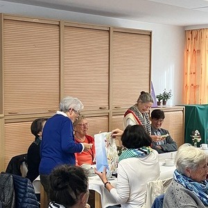 Frauenmesse und Kochheftpräsentation