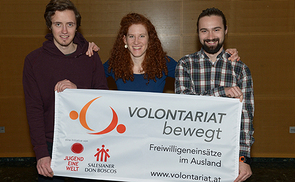  Einsatzbereit! Von links nach rechts: Jonathan Böhm, Katharina Sperrer und Johannes Ruppacher (Geschäftsführer von Volontariat bewegt)