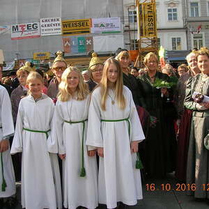 Wallfahrt der Goldhaubengruppe Ostermiething
