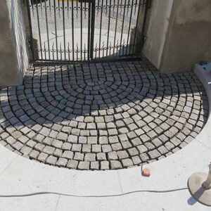 Die neue Kirchenstiege entsteht