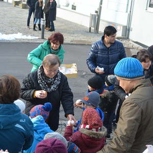 Kindersegnung 2015 in der Stadtpfarrkirche Urfahr mit dem Kindergarten Schwalbennest.