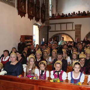 Pfarrer Hansjörg Wimmer, Kaplan Samuel Ogwudile, Frau Klara