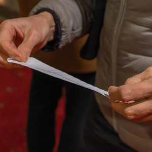 Unterschiedliche Station luden zur Beschäftigung mit dem Thema 'Friede mit mir/meinem Nächsten'