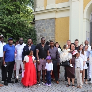 St. Quirinus feiert mit 10 Erstkommunionkindern 2026