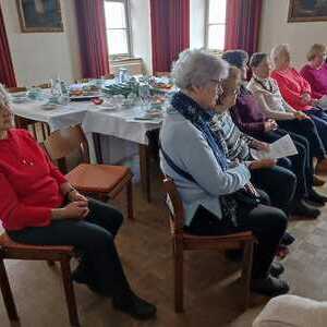 Seniorencafé im Advent am 9.12.2015