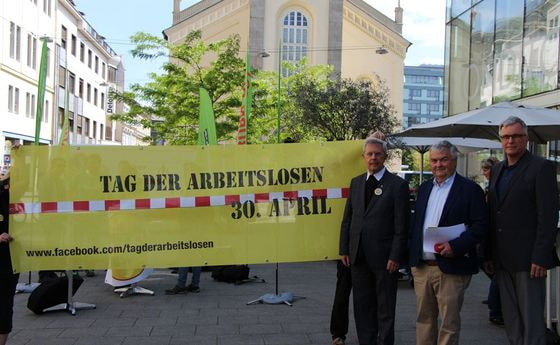 V. l.: Bischofsvikar Mag. Maximilian Mittendorfer, Dr. Johann Kalliauer (ÖGB), Christian Winkler (Bischöfliche Arbeitslosenstiftung, Vertreter der Veranstaltungsgemeinschaft „Tag der Arbeitslosen')