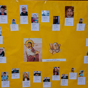 Erstkommunionkinder stellten sich im Gottesdienst vor