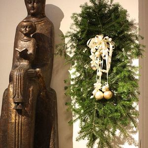 Kirchenschmuck am Hl. Abend in St. Quirinus