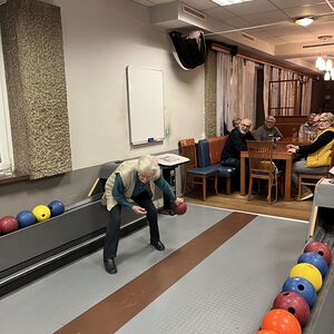 Die kmb St. Quirinus  lädt zum Kegeln ein