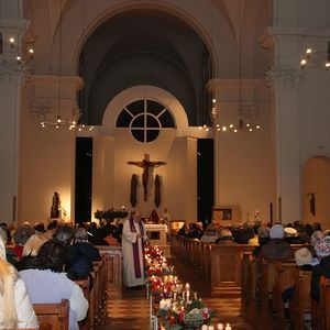Adventkranzsegnung in St. Quirinus
