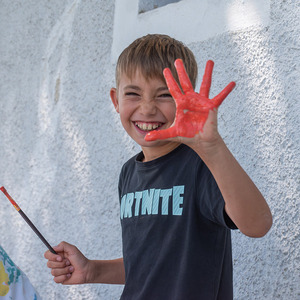 T-Shirts bemalen am Jungscharlager 2023