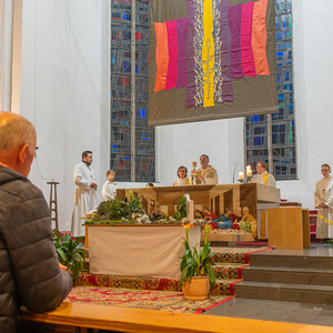 Abendmahlfeier in der Pfarrkirche am Gründonnerstag