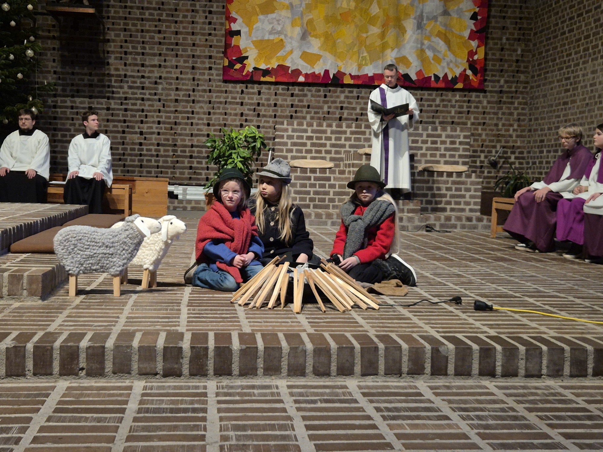 Hirtenspiel beim weihnachtlichen Kindergottesdienst