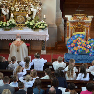 Maiandacht der Erstkommunionkinder in der Pfarrkirche Kopfing
