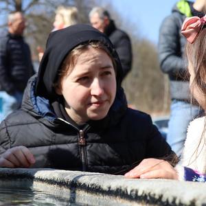 Sr. Olha mit dem Mädchen Solomija