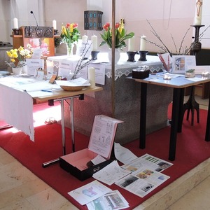 Unsere Kirche zu Ostern