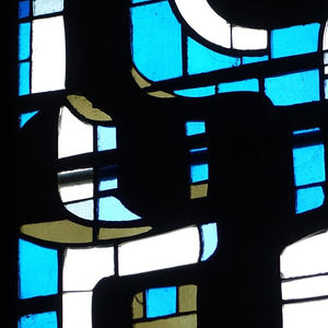 Glasfenster im Petrinum