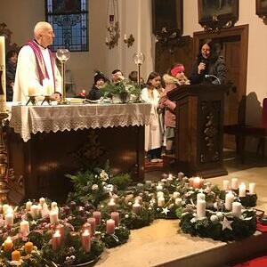 Adventkranzweihe